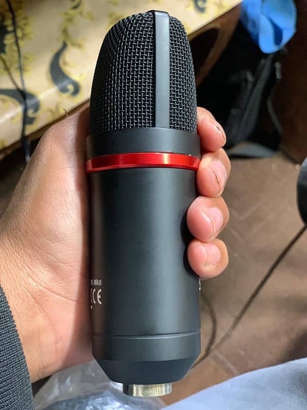 Focusrite Mic CM 25 MKII Professional Mic 2nd Generation 3