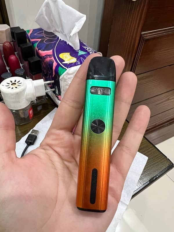 Uwell Caliburn A2 vape pod kit 0