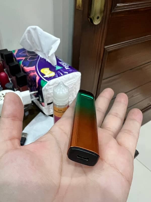 Uwell Caliburn A2 vape pod kit 4