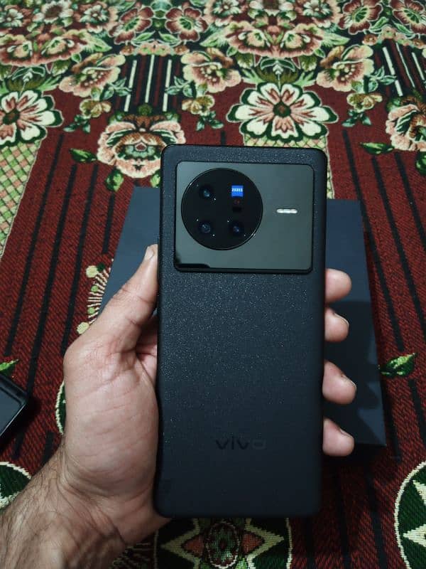 Vivo X80 3