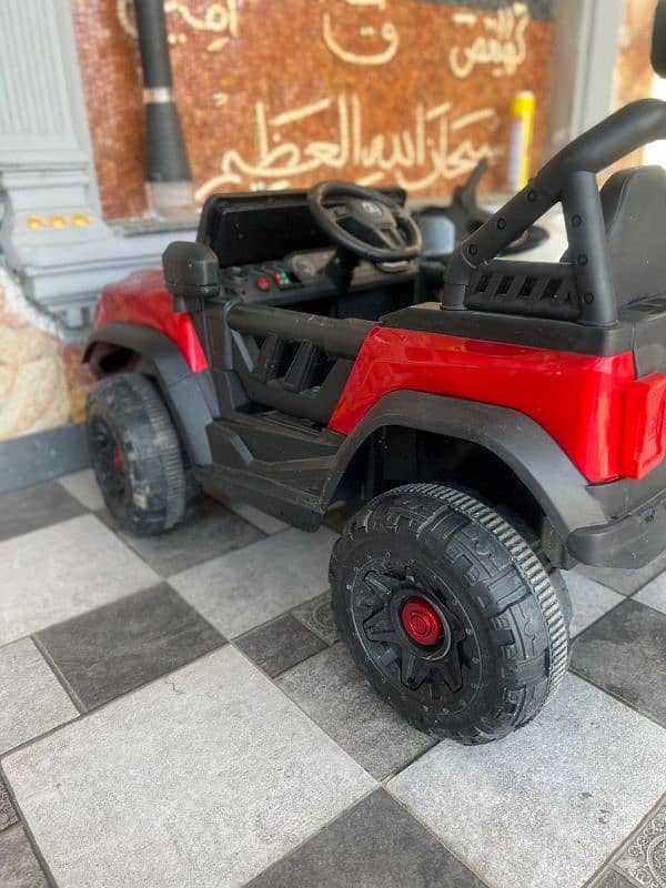 Electric Jeep For Kids in Good Condition almost new 1