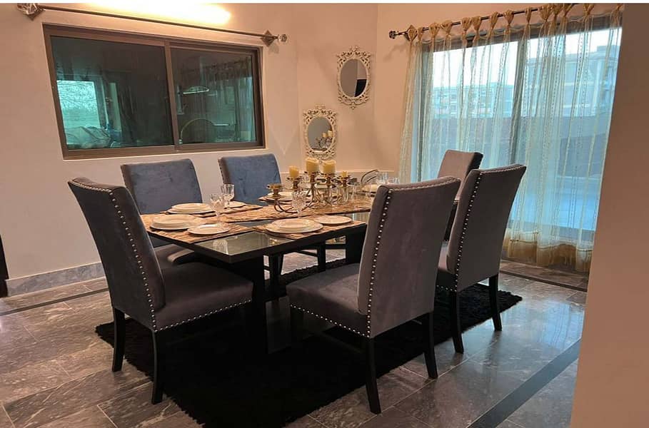 6 Seater Dining Table for Sale 0