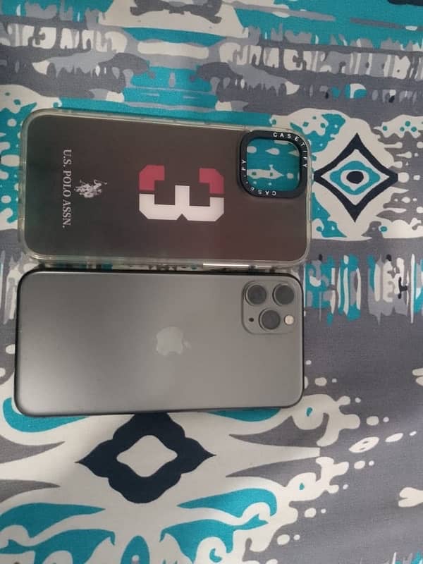 iPhone 11 pro! non pta 4 months sim time available 64gb 0