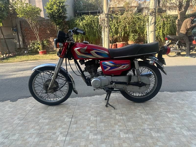 honda 125cg for very good price 1