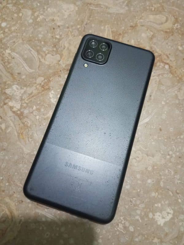 galaxy a12 peso ki need ha jabi sel kr rha hm 03192428352 4