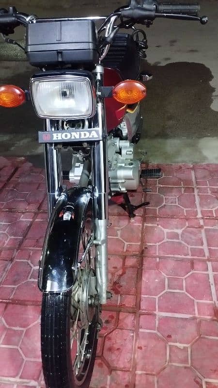 Honda 125 special edition 3