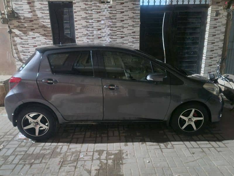 Toyota Vitz 2012 1