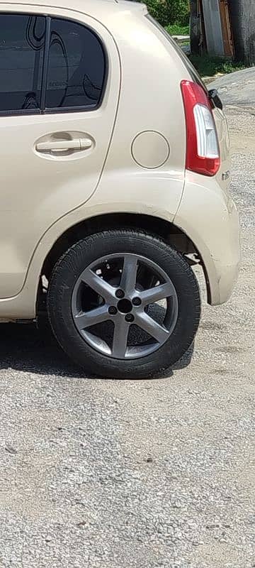 Toyota 15 inch Rim+tyre 0