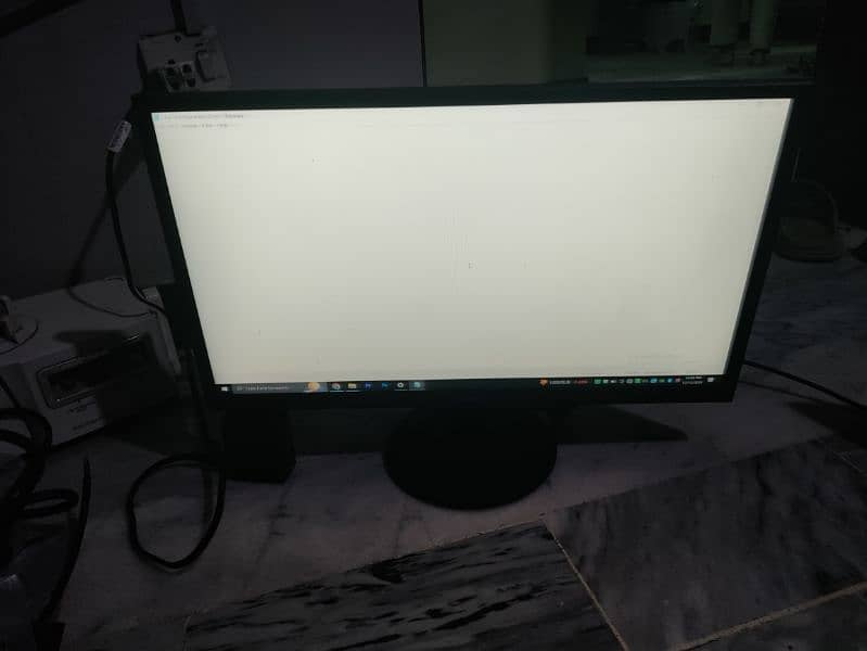 Samsung 19 inch 1080p LED 2021 model Fresh piece ( price negotiable) 7