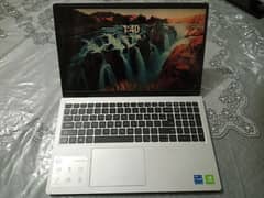 DELL Laptop inspiron 15  (3000)