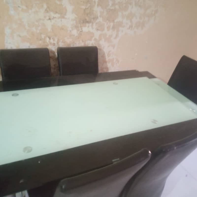 27000   (6 Seater dining table) 3