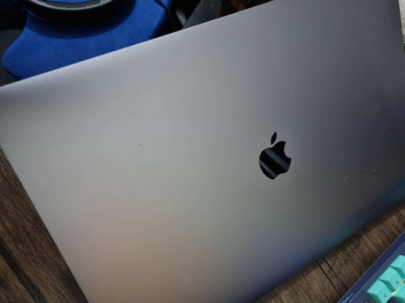 Macbook Pro 2017 0