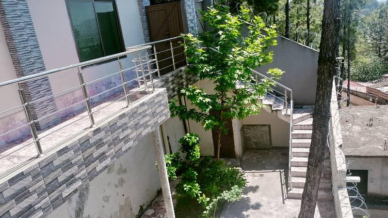 Height View House For Sale 9