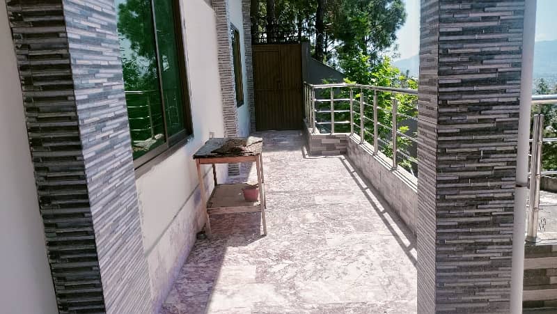 Height View House For Sale 16