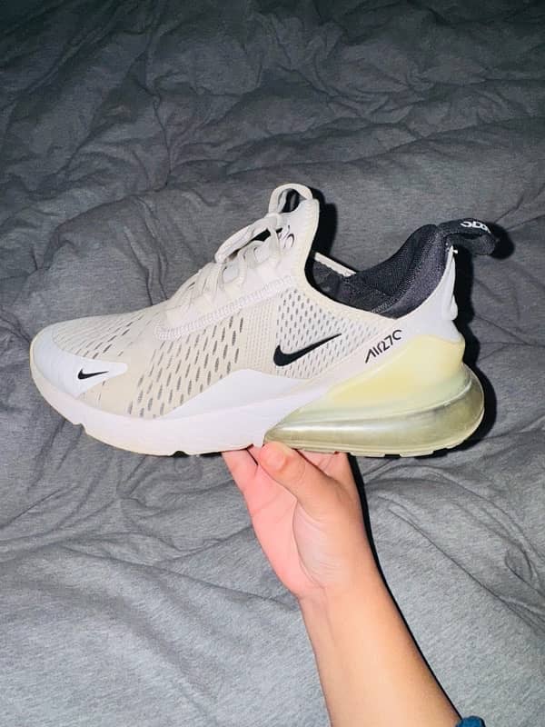 Nike Air Max 270- Size 41 0