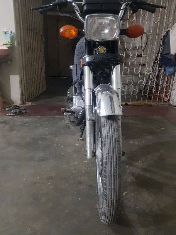 Honda CG125 Model April-2023 4