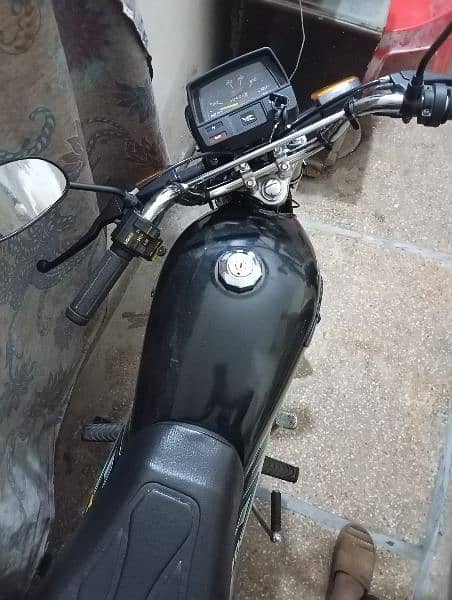 urgent for sale tez raftar 70cc 4