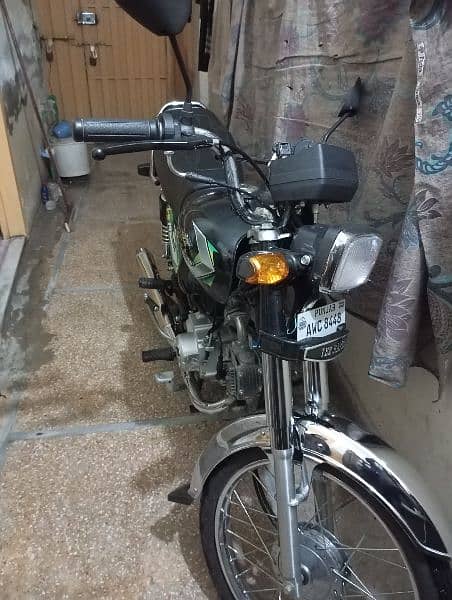 urgent for sale tez raftar 70cc 6