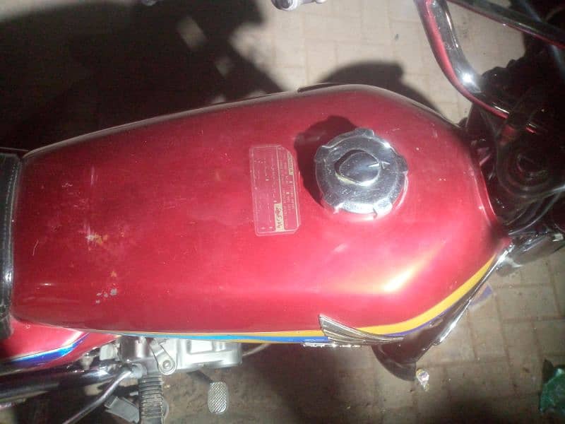 Honda 125 genuine condition 5