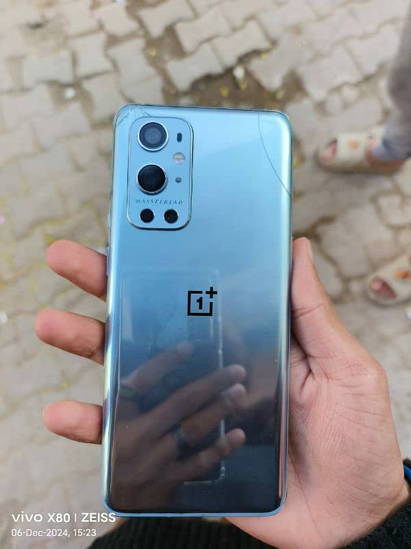 OnePlus 9 pro.  12+256 gb memory penal pink line single sim 1