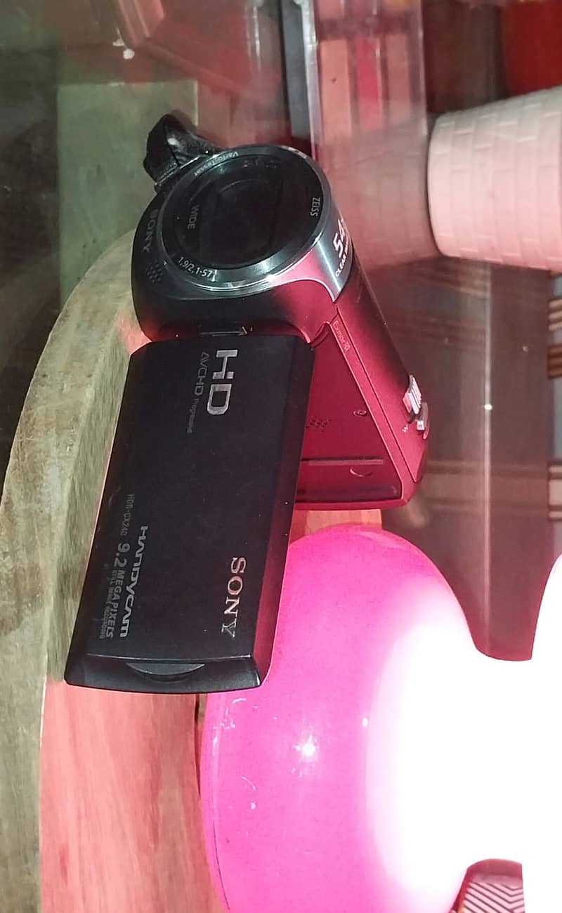 Sony cx240 zoom handycam/ videocamera 2