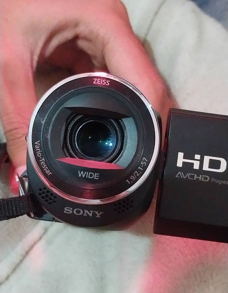 Sony cx240 zoom handycam/ videocamera 5