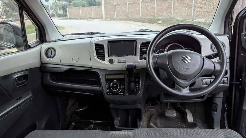 Suzuki Wagon R 2019 1