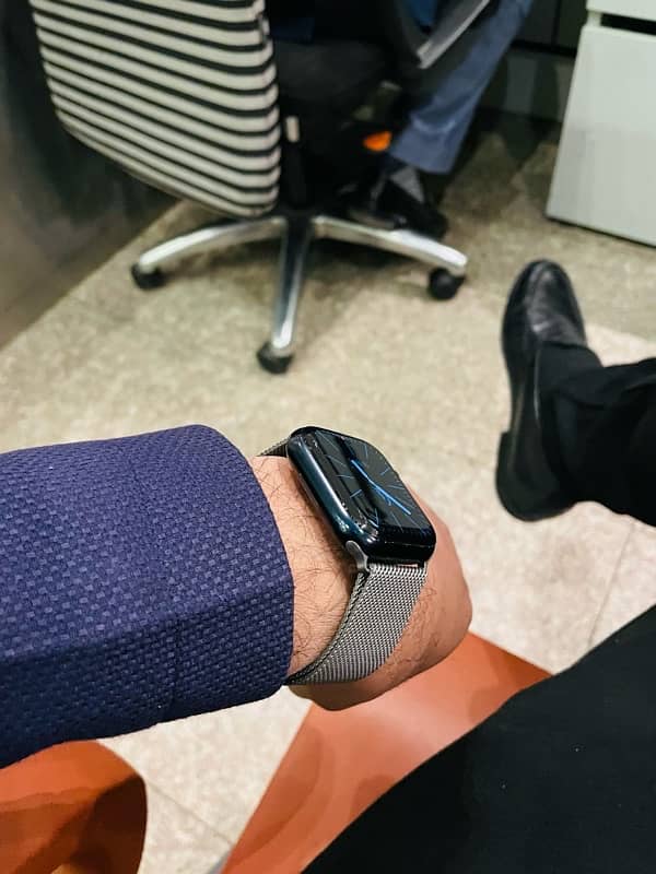 Apple Watch series 7 Blue color 1