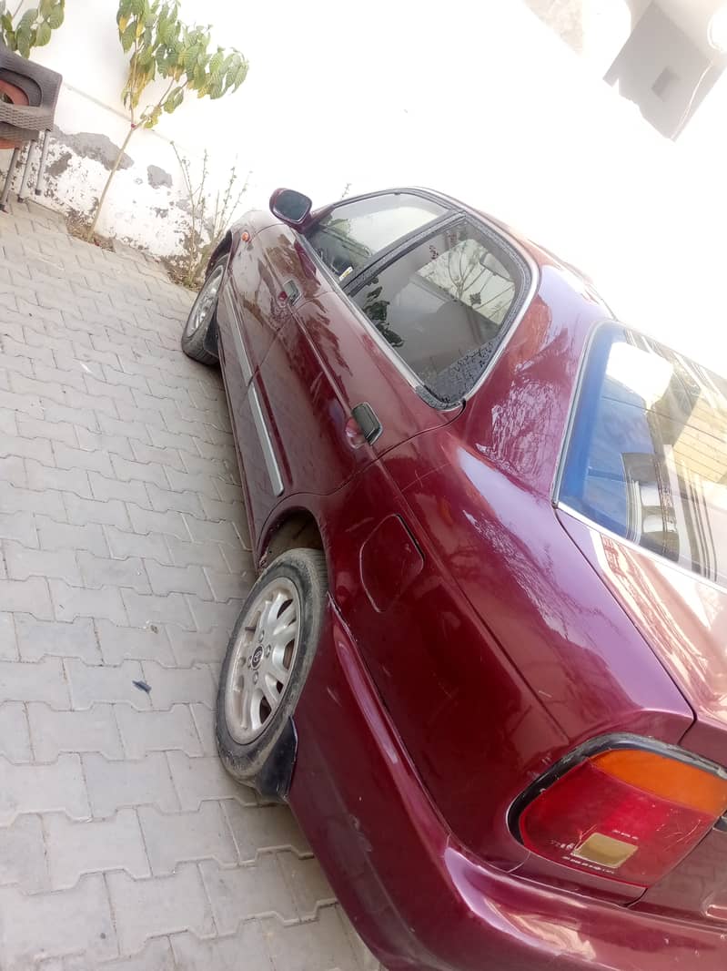 Suzuki Baleno 2000 2