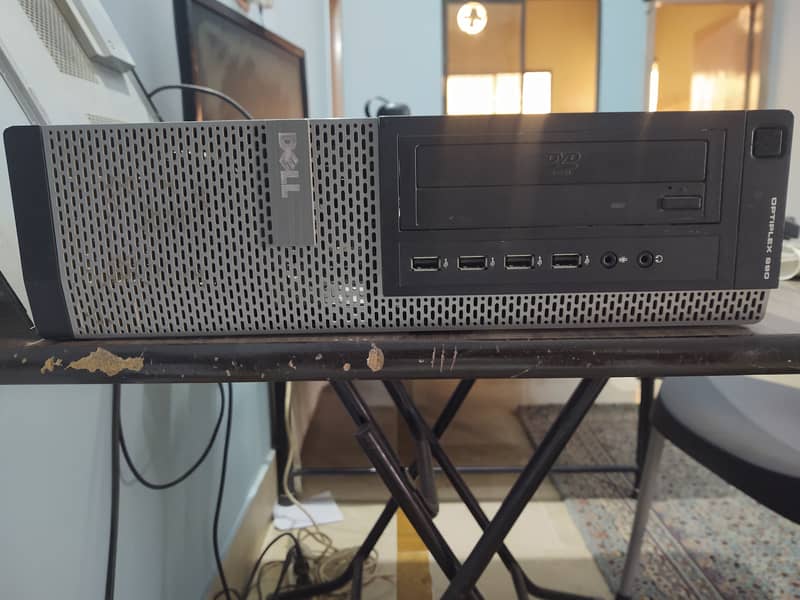 Dell optiplex 990 core i5 2nd generation 4gb RAM and 500gb hard dirve 1