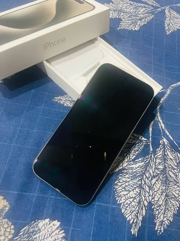 I phone 15 pro Factory unlock (Non pta ) 4