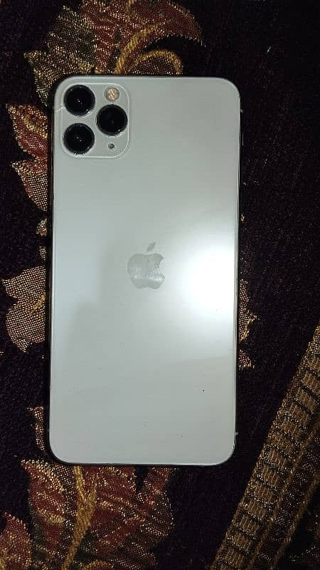 Iphone 11 Pro Max - 256 (NON PTA) 0