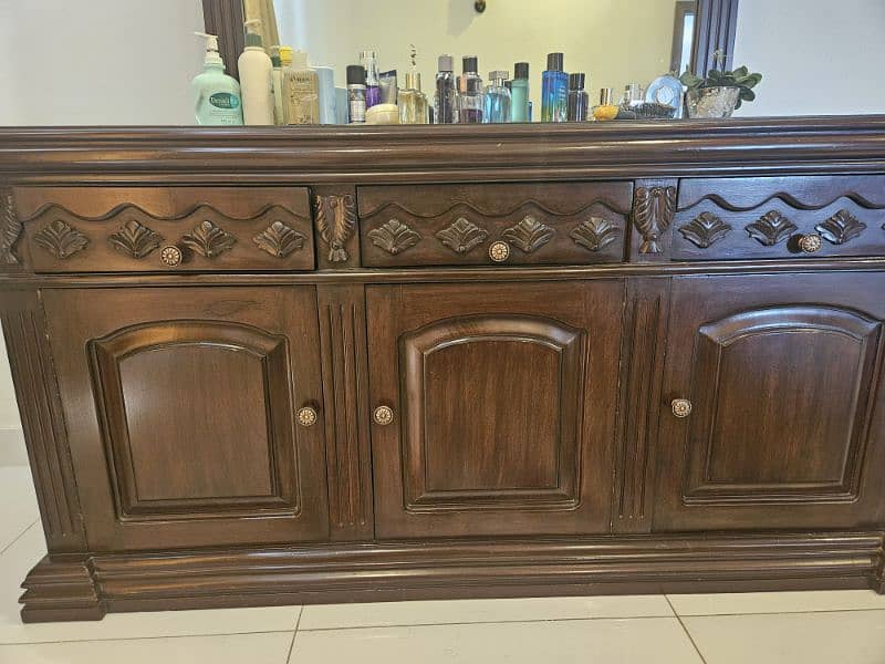 Dressing Table: Solid Wood 1