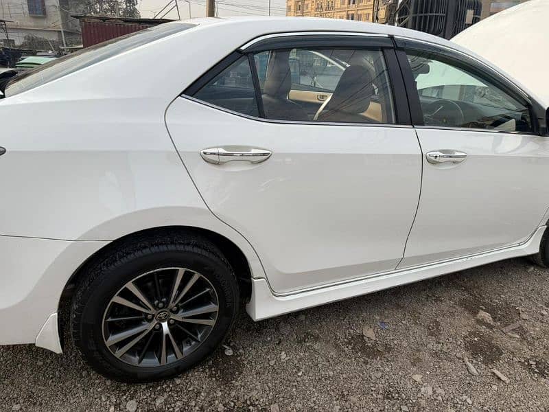 Toyota Altis Grande 2019 1