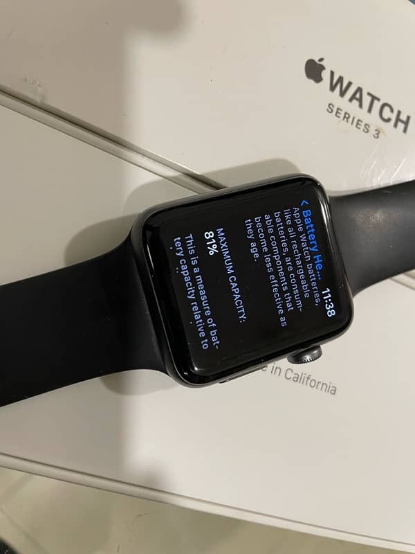 Apple Watch Series 3 42MM Space Gray 4