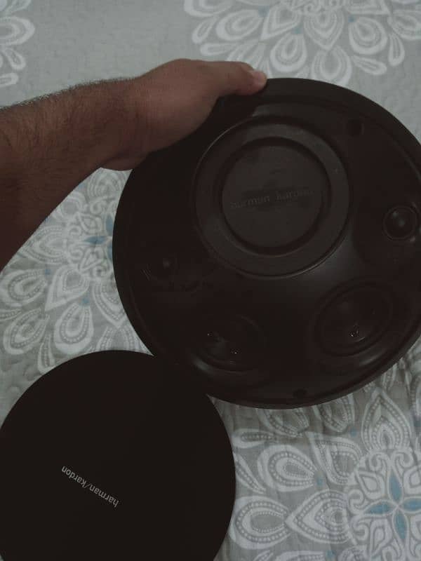 harman kardon studio speaker 4