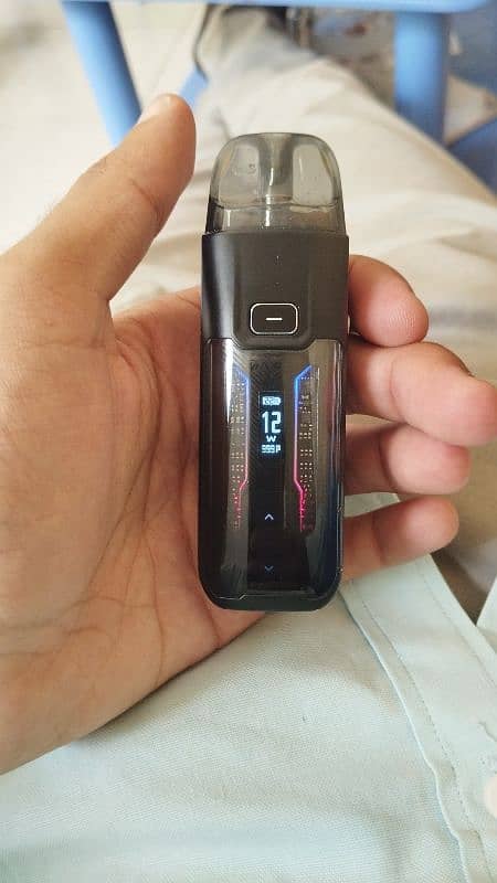 Luxe XR Max pod and vape both mod. 0