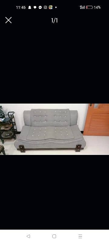 Sofa for sale in very excellent condition urgent sale 0