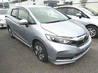 Honda Fit Shuttle X Hybrid 2