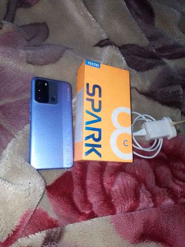 TECNO SPARK 8C 4+2GB AND 128GB FOR SALE 0