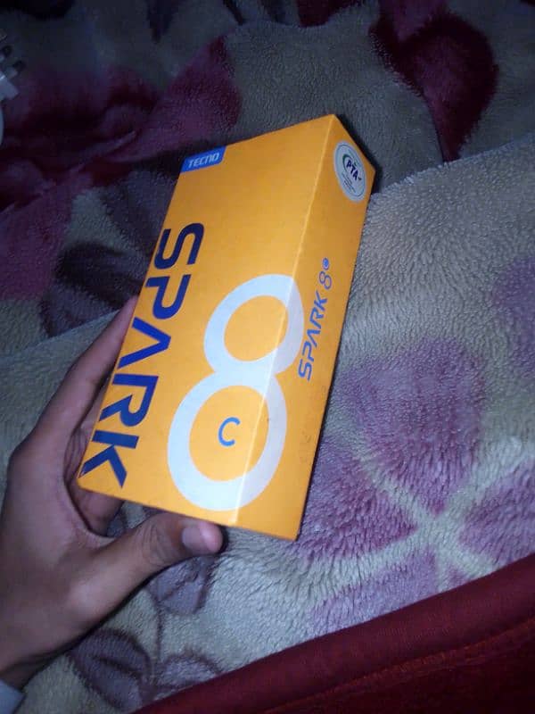 TECNO SPARK 8C 4+2GB AND 128GB FOR SALE 1