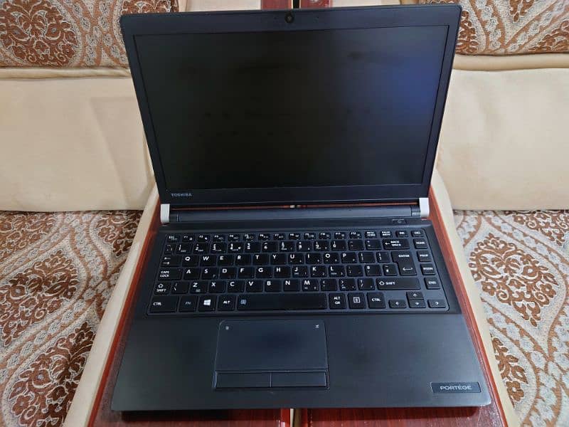 Toshiba portage | Light weight laptop 0