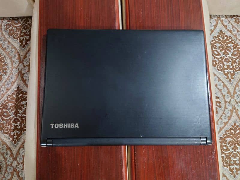 Toshiba portage | Light weight laptop 1