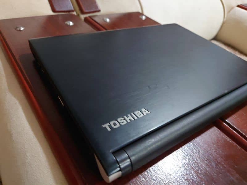 Toshiba portage | Light weight laptop 2