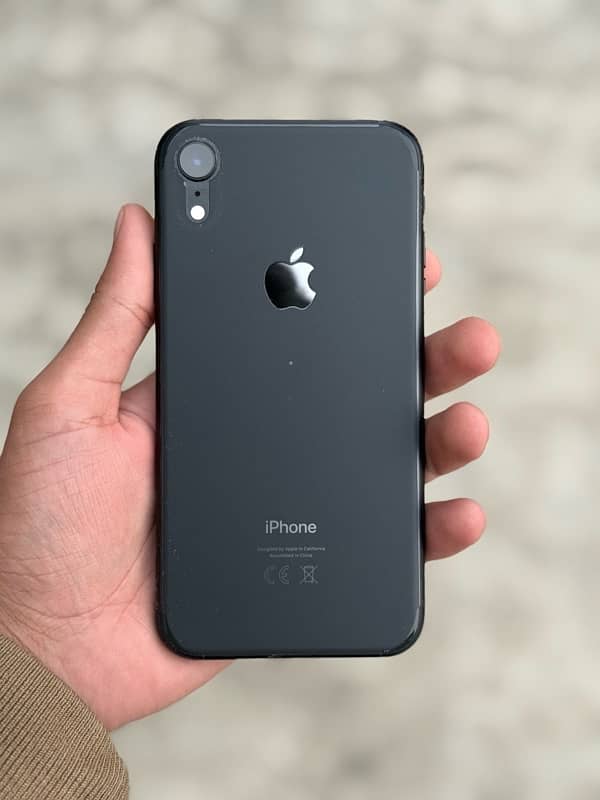 iphone xr 64gb dual pta approved 92% bh waterpack 10/10 0