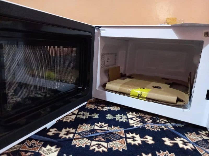 Dawlance microwave oven 2