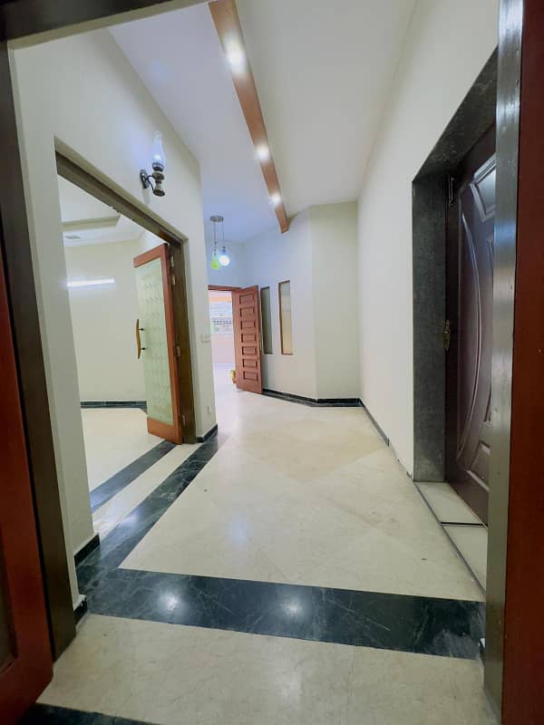 1 Kanal Lower Portion For Rent Available In Valencia Housing Society Lahore 3