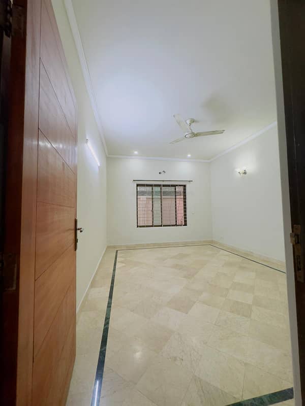 1 Kanal Lower Portion For Rent Available In Valencia Housing Society Lahore 8