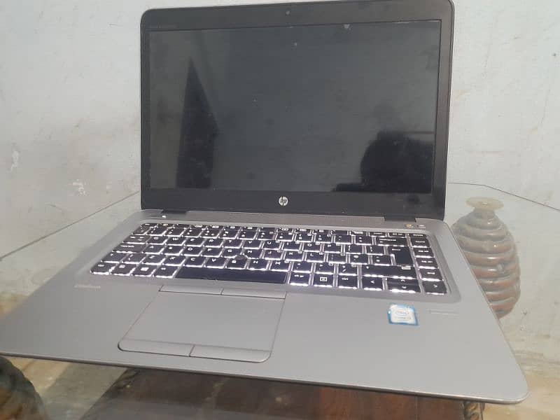 HP Elitebook G3 840 i5 6th gen 8gb ram, 256 gb ssd 2