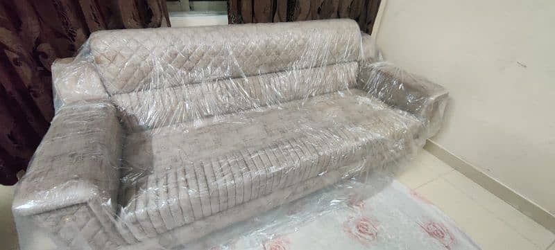 Sofa set brand new 2